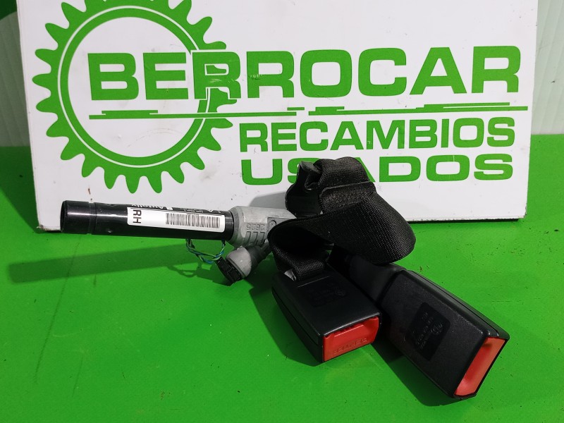 Recambio de enganche cinturon para bmw serie 3 touring (e91) 2.0 16v referencia OEM IAM 608404400 / 607674300  