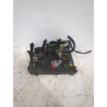 CAJA RELES / FUSIBLES 9652474380 