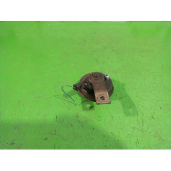 Recambio de claxon para nissan micra (k11) básico referencia OEM IAM 703881163  