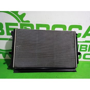 Recambio de radiador agua para volkswagen t-roc (d11) basis referencia OEM IAM 5Q0121251GD  
