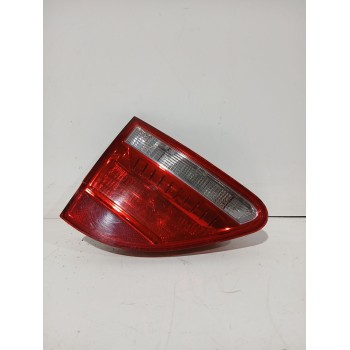 PILOTO TRASERO IZQUIERDO INTERIOR 3R5945093B 