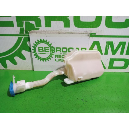 Recambio de deposito limpia para volkswagen t-roc (d11) basis referencia OEM IAM 2GA955448D  