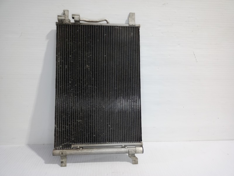 Recambio de condensador / radiador aire acondicionado para volkswagen touran (5t1) advance bmt referencia OEM IAM 5Q0816411AR  