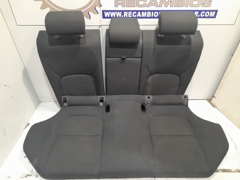 Recambio de asientos traseros para jaguar xe 2.0 turbo cat referencia OEM IAM ASIENTOS TRASEROS JAGUAR XE  