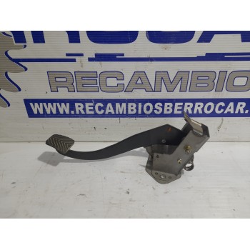 Recambio de pedal embrague para hyundai santa fe (sm) 2.0 crdi cat referencia OEM IAM 3282026010  