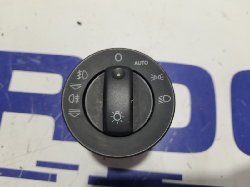 Recambio de mando luces para seat exeo berlina (3r2) 2.0 tdi referencia OEM IAM 8E0941531  