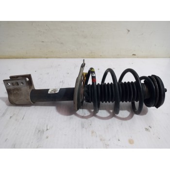 Recambio de amortiguador delantero derecho para peugeot 308 sw envy referencia OEM IAM 520820  