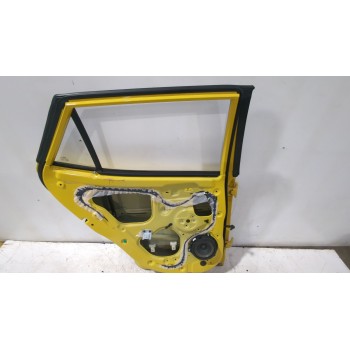 Recambio de puerta trasera izquierda para kia stonic (yb) 1.0 t-gdi referencia OEM IAM 77003H8401  