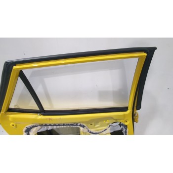 Recambio de puerta trasera izquierda para kia stonic (yb) 1.0 t-gdi referencia OEM IAM 77003H8401  