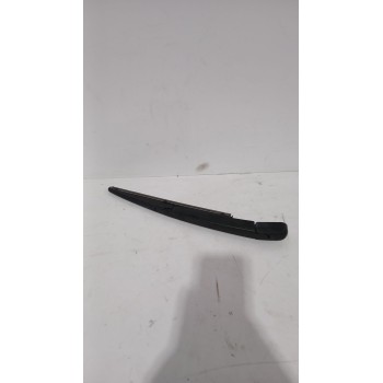 Recambio de brazo limpia trasero para kia stonic (yb) 1.0 t-gdi referencia OEM IAM 988112P000  