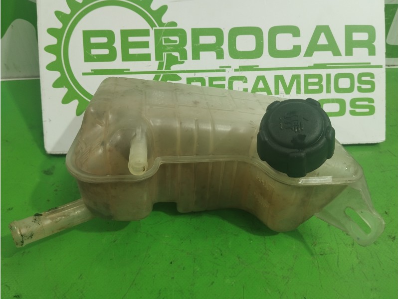 Recambio de deposito expansion para renault megane ii classic berlina 1.5 dci diesel referencia OEM IAM 8200262036  