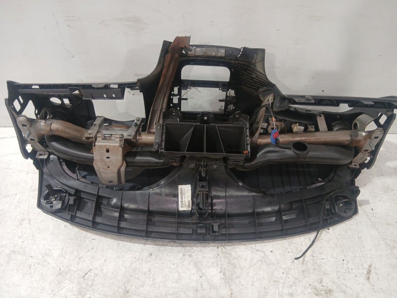 Recambio de salpicadero para citroën c3 i (fc_, fn_) 1.4 i referencia OEM IAM 9637995880  