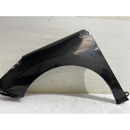 Recambio de aleta delantera izquierda para peugeot 308 sw envy referencia OEM IAM 7840W1  