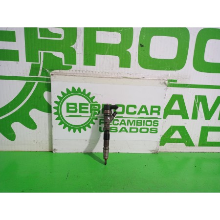 Recambio de inyector para renault espace iv (jk0) 2.2 dci turbodiesel referencia OEM IAM 8200084534  