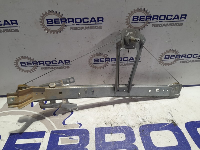 Recambio de elevalunas trasero derecho para mercedes-benz clase a (w168) 1.4 cat referencia OEM IAM A1687300246  