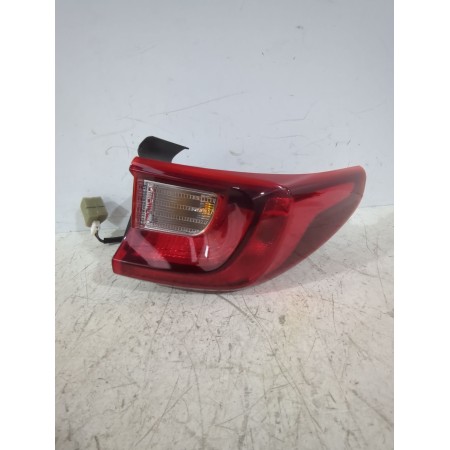 Recambio de piloto trasero derecho para kia stonic (yb) 1.0 t-gdi referencia OEM IAM 92402H8400  