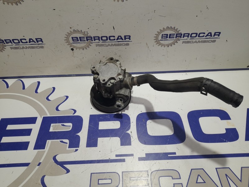 Recambio de bomba direccion para seat exeo berlina (3r2) 2.0 tdi referencia OEM IAM 8E0145155N  