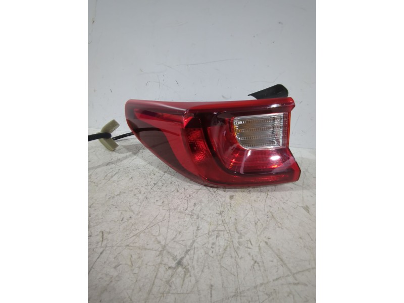 Recambio de piloto trasero izquierdo para kia stonic (yb) 1.0 t-gdi referencia OEM IAM 92401H8400  