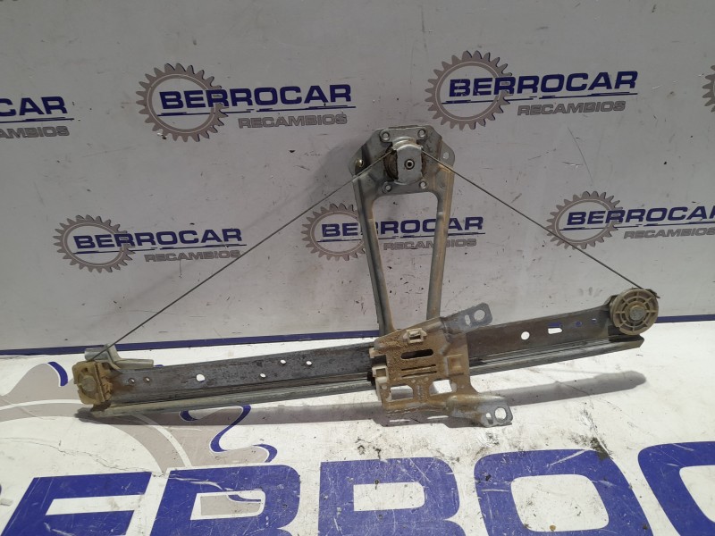 Recambio de elevalunas trasero izquierdo para mercedes-benz clase a (w168) 1.4 cat referencia OEM IAM A1687300146  