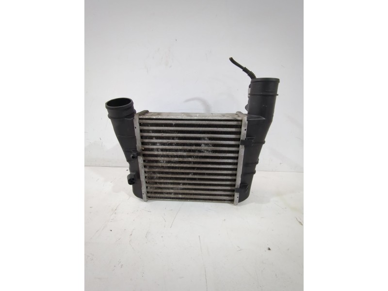 Recambio de intercooler para seat exeo (3r2) 1.8 tsi referencia OEM IAM 8E0145805AA  