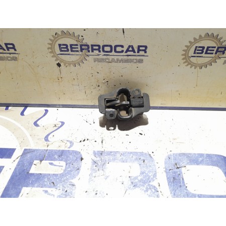 Recambio de cerradura capo para mercedes-benz clase c (w203) berlina 2.2 cdi cat referencia OEM IAM A2038800060  