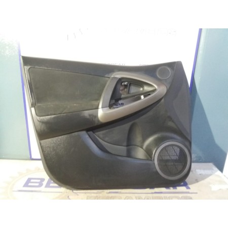 Recambio de guarnecido puerta delantera izquierda para toyota rav 4 (a3) 2.2 d-4d cat referencia OEM IAM 6771842020  