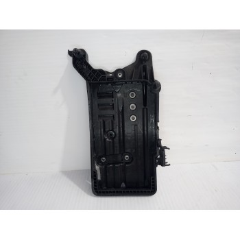 Recambio de soporte bateria para volkswagen touran (5t1) advance bmt referencia OEM IAM 5QF915331A  