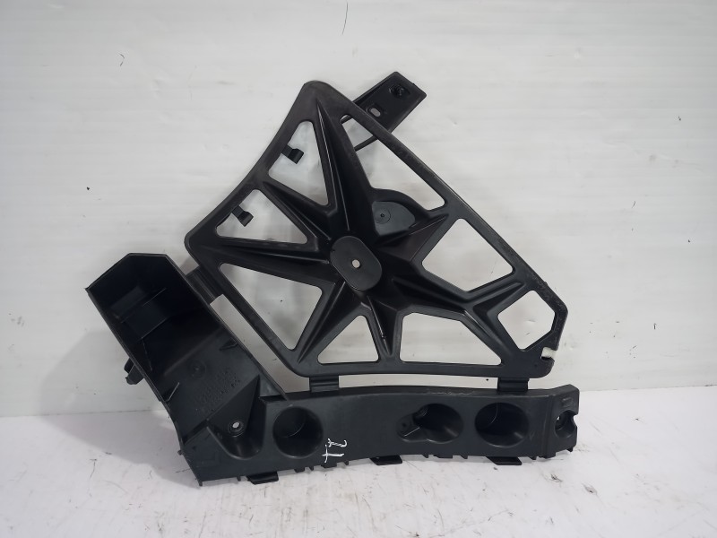 Recambio de soporte paragolpes trasero para renault scenic iii bose edition referencia OEM IAM 850450007R  