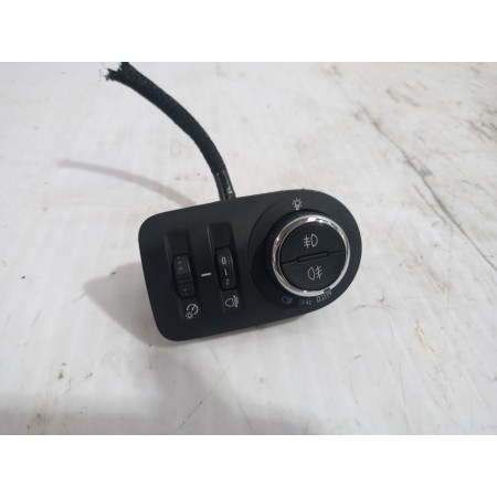 Recambio de mando luces para opel corsa f edition referencia OEM IAM 39201665  