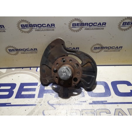 Recambio de mangueta delantera izquierda para mercedes-benz clase c (w203) berlina 2.2 cdi cat referencia OEM IAM A2093320001  