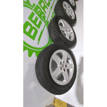 Recambio de juego llantas para peugeot 407 (6d_) 1.6 hdi 110 (6d9hzc, 6d9hyc) referencia OEM IAM 5402J2  