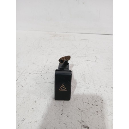 Recambio de warning para toyota avensis sedán (_t25_) 2.0 d-4d (adt250_) referencia OEM IAM 8433205050  