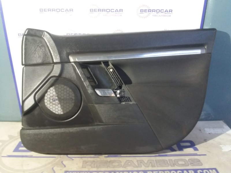 Recambio de guarnecido puerta delantera derecha para opel signum referencia OEM IAM 09179139  