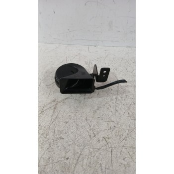 Recambio de claxon para kia stonic (yb) 1.0 t-gdi referencia OEM IAM 96610H8000  
