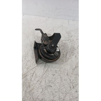 Recambio de claxon para kia stonic (yb) 1.0 t-gdi referencia OEM IAM 96610H8000  