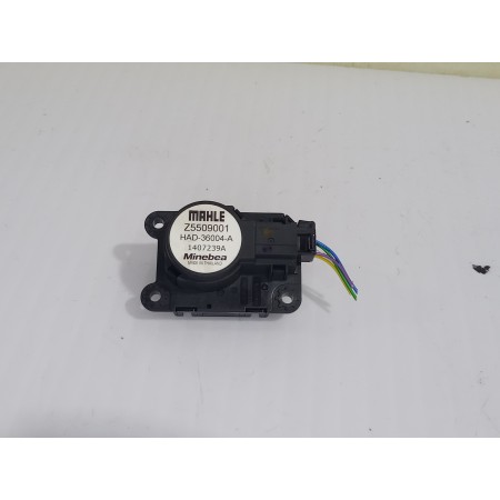 Recambio de motor apertura trampilla para jeep avenger altitude referencia OEM IAM Z5509001  