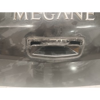 Recambio de porton trasero para renault megane ii classic berlina 1.5 dci diesel referencia OEM IAM 7751474292  
