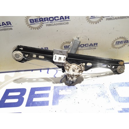 Recambio de elevalunas trasero izquierdo para mercedes-benz clase c (w203) berlina 2.2 cdi cat referencia OEM IAM 104048XXX  