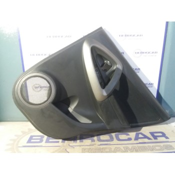 Recambio de guarnecido puerta trasera derecha para toyota rav 4 2.2 d-4d cat referencia OEM IAM 67787X1B02  