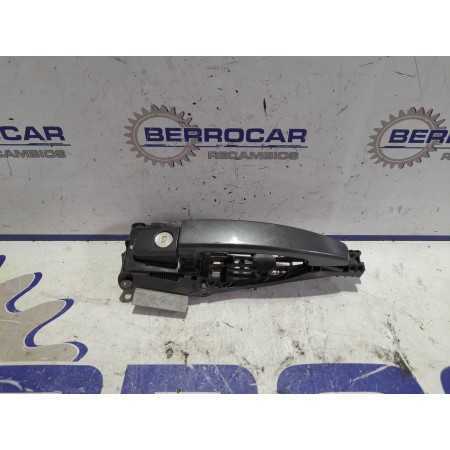 Recambio de maneta exterior delantera izquierda para opel insignia berlina 2.0 16v cdti referencia OEM IAM 92233089  