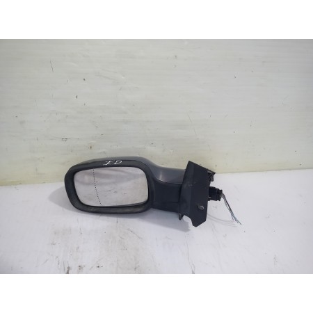 Recambio de retrovisor izquierdo para renault scenic ii authentique referencia OEM IAM 7701068384  