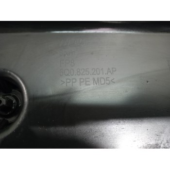Recambio de cubrecarter para volkswagen t-roc (d11) basis referencia OEM IAM 5Q0825201AP  
