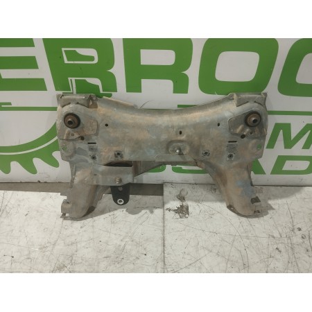 Recambio de puente delantero para renault megane ii classic berlina 1.5 dci diesel referencia OEM IAM 8200742904  