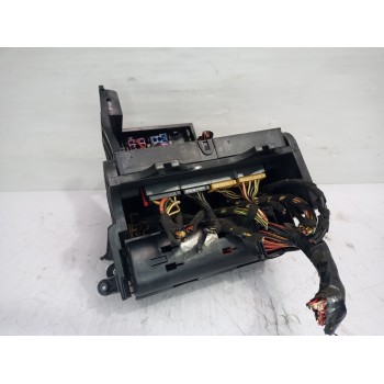 Recambio de caja reles / fusibles para seat altea xl (5p5) family referencia OEM IAM 3C0937049  