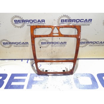 MOLDURA INTERIOR A2036802539 