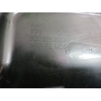 Recambio de cubrecarter para volkswagen t-roc (d11) basis referencia OEM IAM 5Q0825202AP  