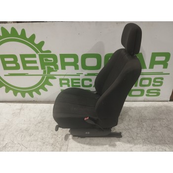 Recambio de asiento delantero derecho para renault megane ii classic berlina 1.5 dci diesel referencia OEM IAM 7701054005  