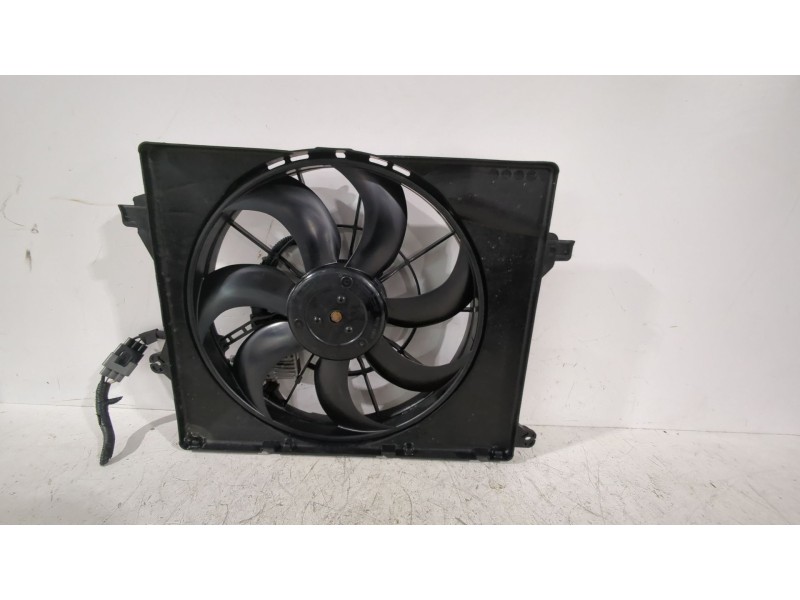 Recambio de electroventilador para kia stonic (yb) 1.0 t-gdi referencia OEM IAM 25380H8450  