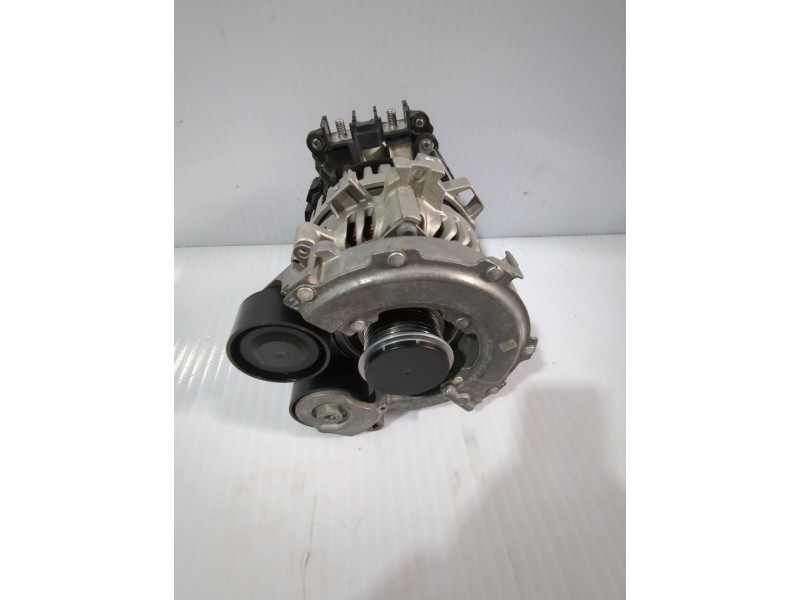 Recambio de alternador para kia stonic (yb) 1.0 t-gdi referencia OEM IAM 3730004950  