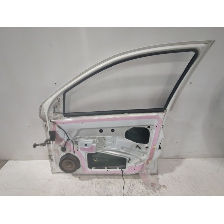 Recambio de puerta delantera derecha para opel astra h (a04) 1.7 cdti (l48) referencia OEM IAM 13208422  